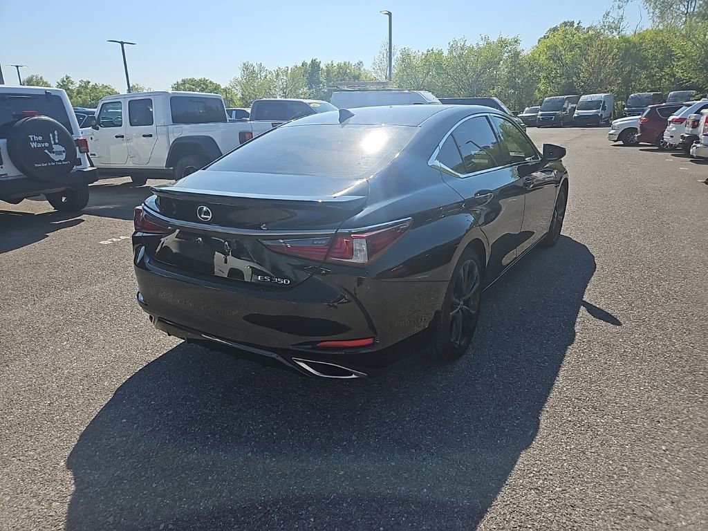 Used 2024 Lexus ES 350 F Sport w/ Accessory Package (Z2) image 7