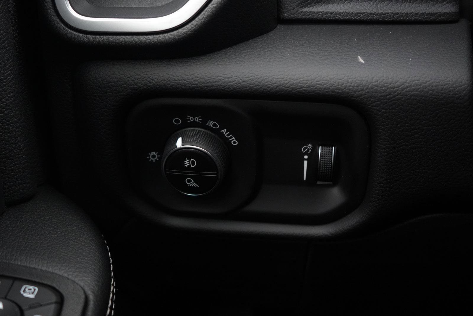 New 2026 RAM 2500 Big Horn AWD/4WD image 19