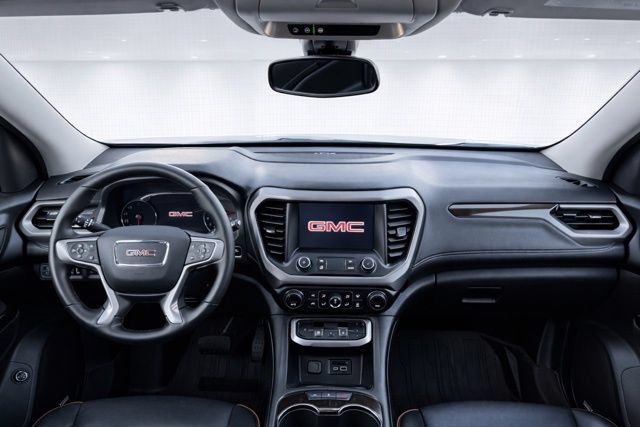 Used 2023 GMC Acadia AT4 w/ GMC Pro Grade Package AWD/4WD image 17