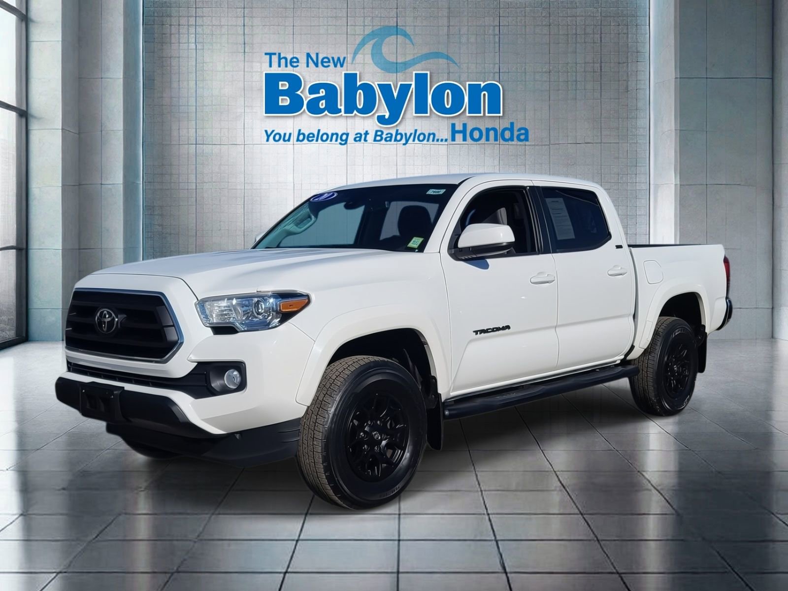 Used 2020 Toyota Tacoma SR5 AWD/4WD image 1