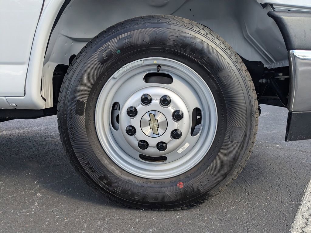 New 2025 Chevrolet Express 4500 w/ Power Convenience Package image 13