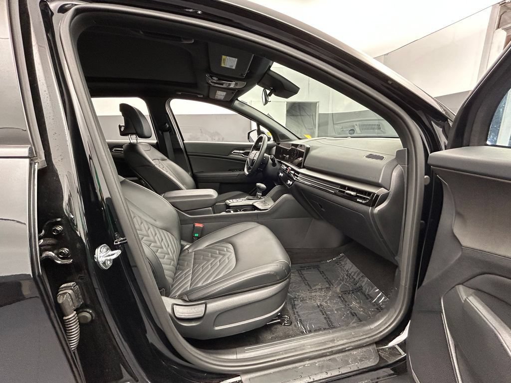 Used 2026 Kia Sportage X-Line w/ X-Line Premium Package AWD/4WD image 46