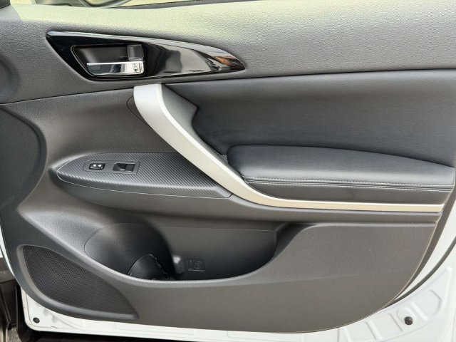 Used 2024 Mitsubishi Eclipse Cross SE AWD/4WD image 9