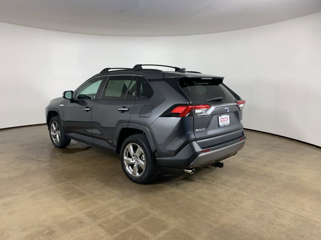 Used 2020 Toyota RAV4 Limited image 14