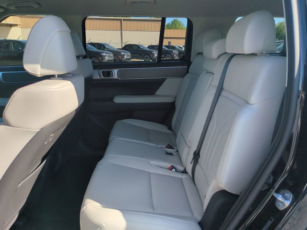 New 2026 Hyundai Santa Fe SEL image 16