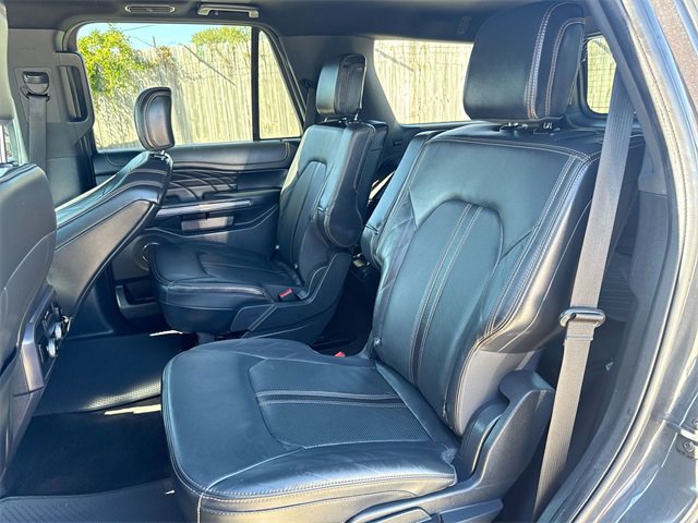 Certified 2023 Ford Expedition Platinum image 29