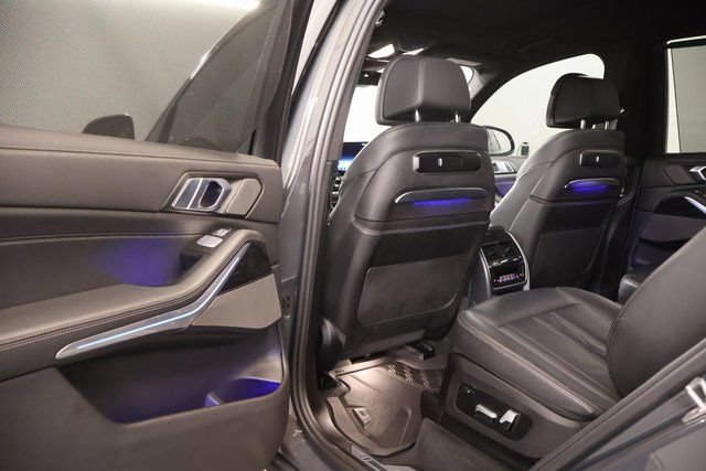 Used 2024 BMW X7 xDrive40i w/ Executive Package AWD/4WD image 33