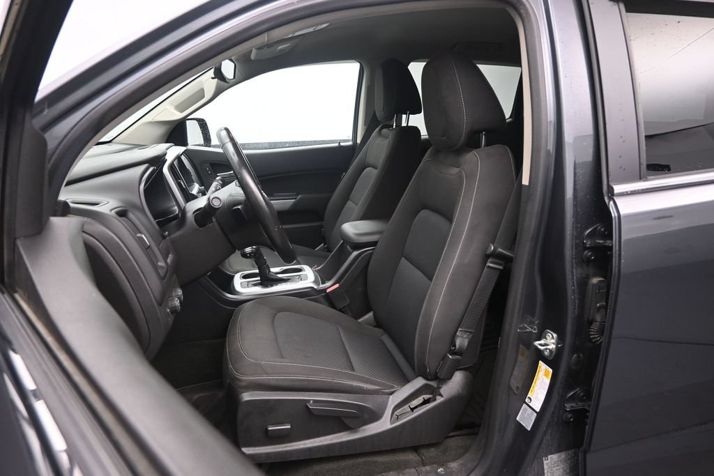 Used 2016 Chevrolet Colorado LT w/ LT Convenience Package AWD/4WD image 19