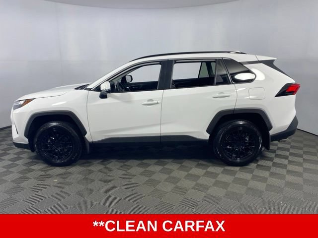 Used 2024 Toyota RAV4 XLE w/ Convenience Package FWD image 5