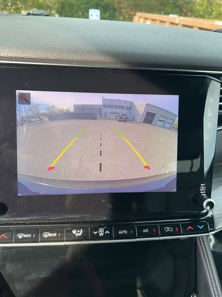 Used 2024 Jeep Wagoneer L Series II w/ Flexible Seating Group image 14