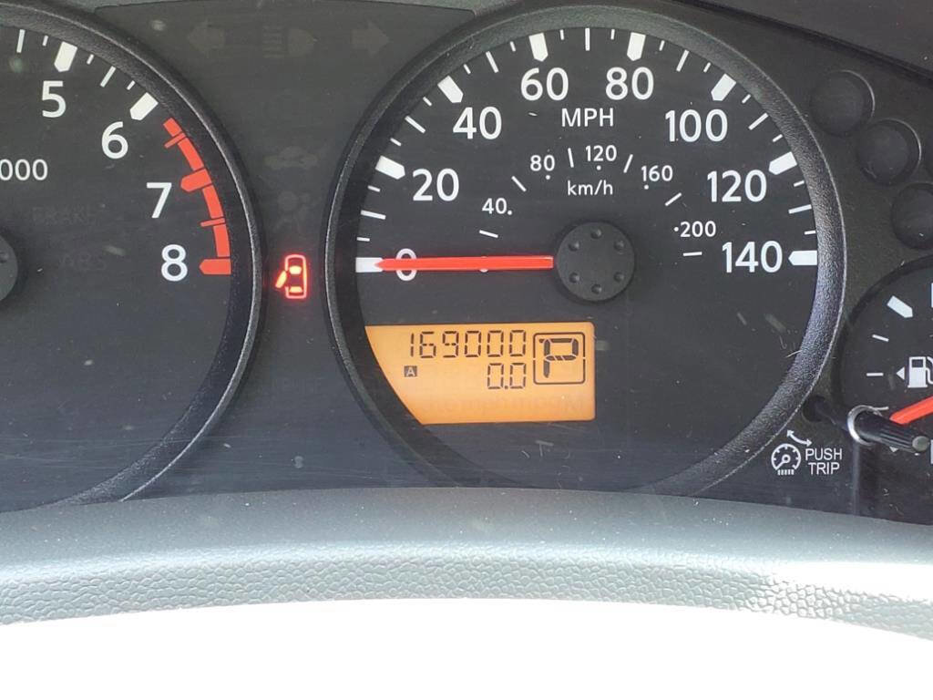 Used 2013 Nissan Frontier S image 25