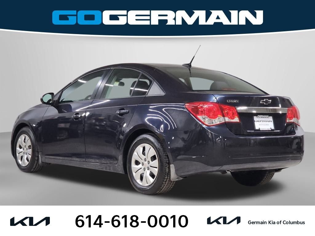 Used 2014 Chevrolet Cruze LS image 10