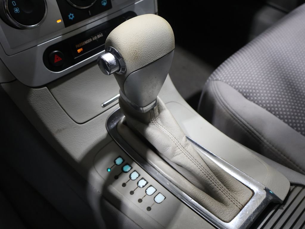 Used 2010 Chevrolet Malibu LS image 25