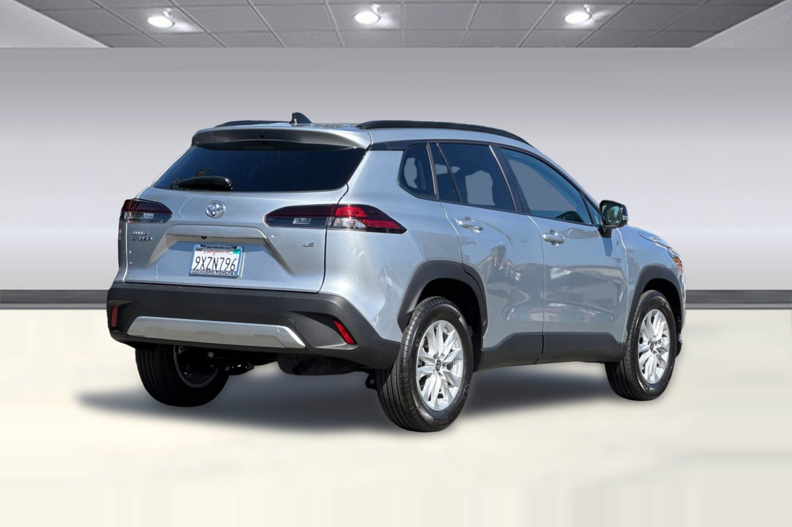 Certified 2026 Toyota Corolla Cross LE w/ Moonroof Package FWD image 9
