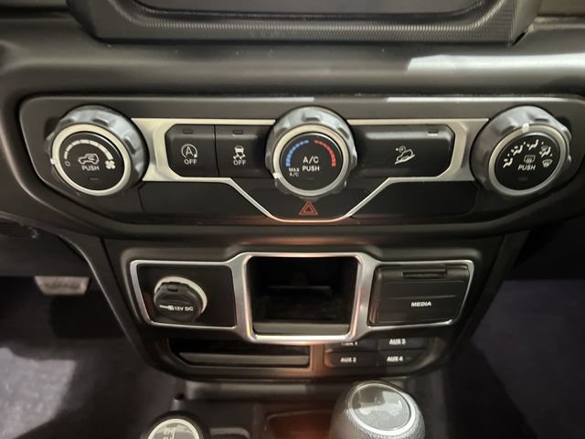 Used 2021 Jeep Wrangler Unlimited Sport AWD/4WD image 16