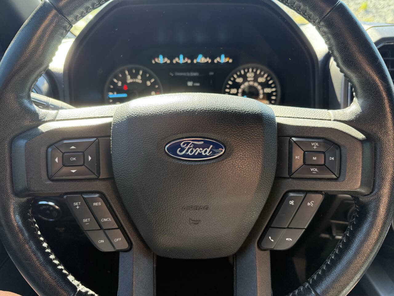 Used 2019 Ford F150 XLT w/ Equipment Group 302A Luxury image 15