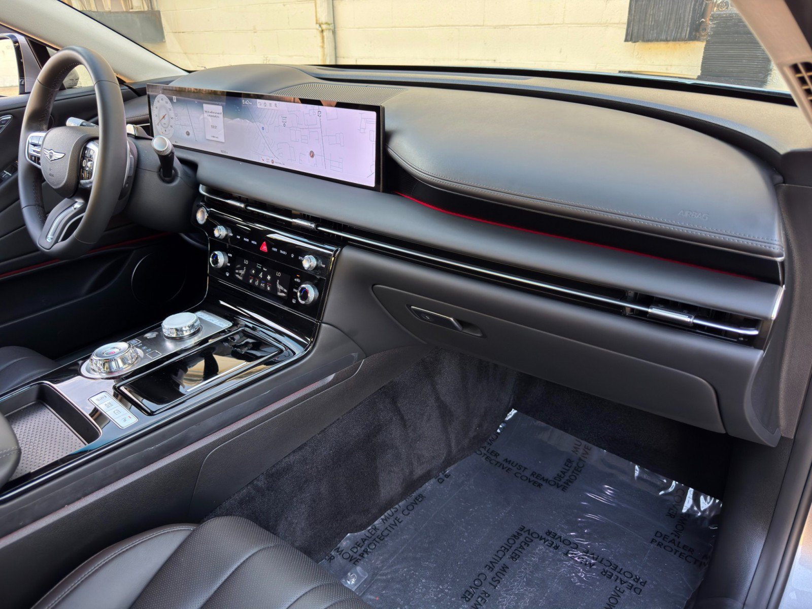 Used 2025 Genesis G80 2.5T AWD/4WD image 13