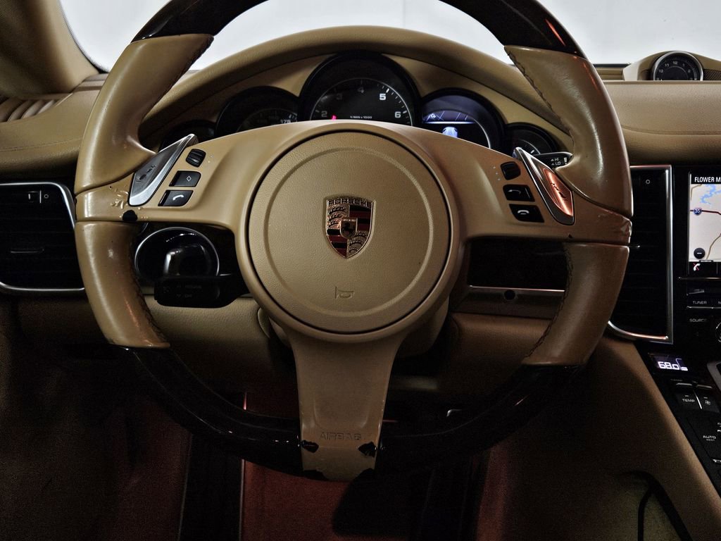 Used 2016 Porsche Panamera 4 AWD/4WD image 20