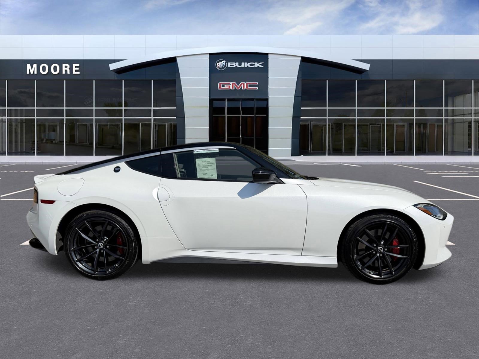 Used 2024 Nissan Z Performance w/ Floor Mat Package RWD image 2