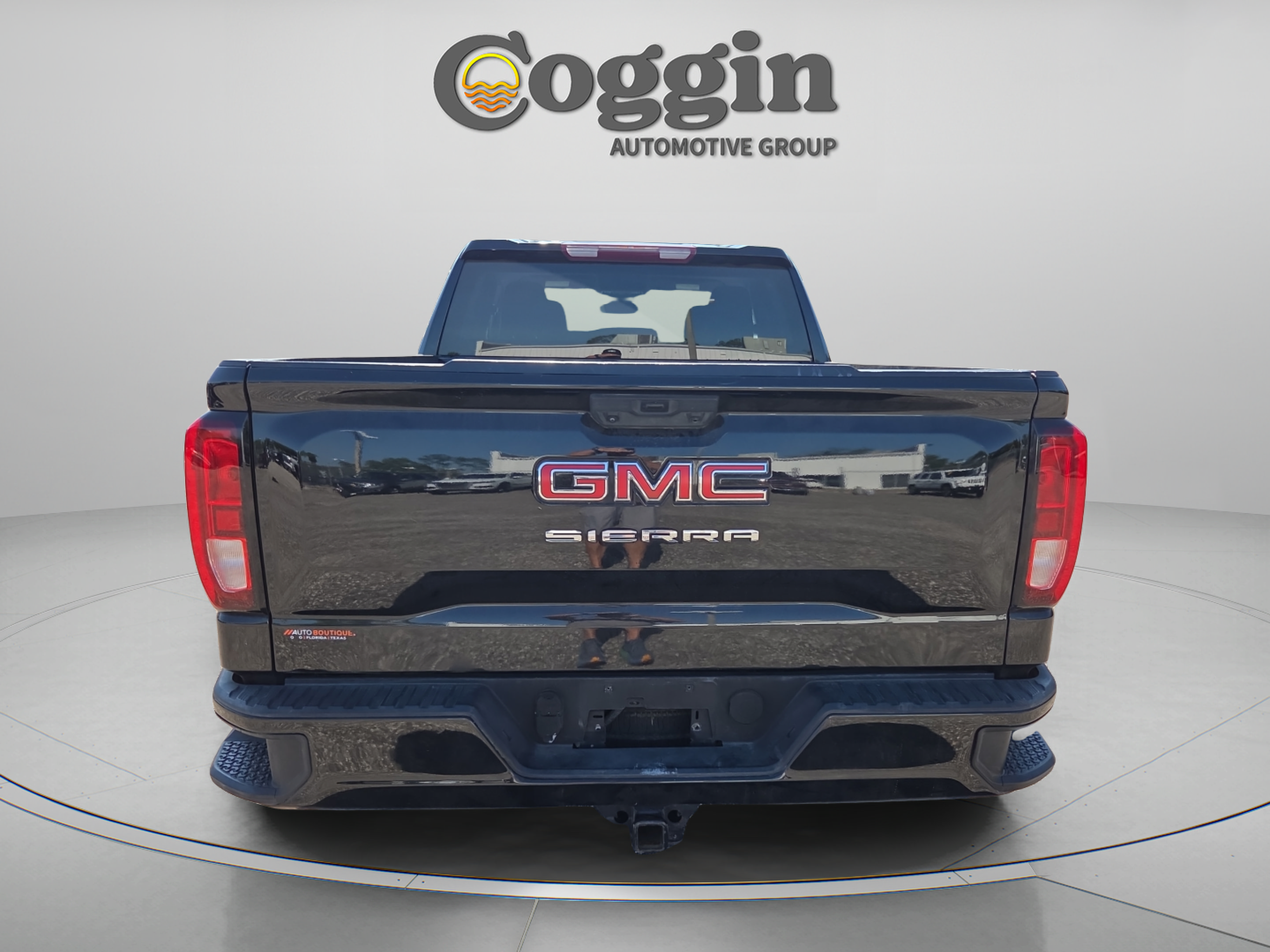 Used 2023 GMC Sierra 1500 Pro w/ Pro Value Package RWD image 4