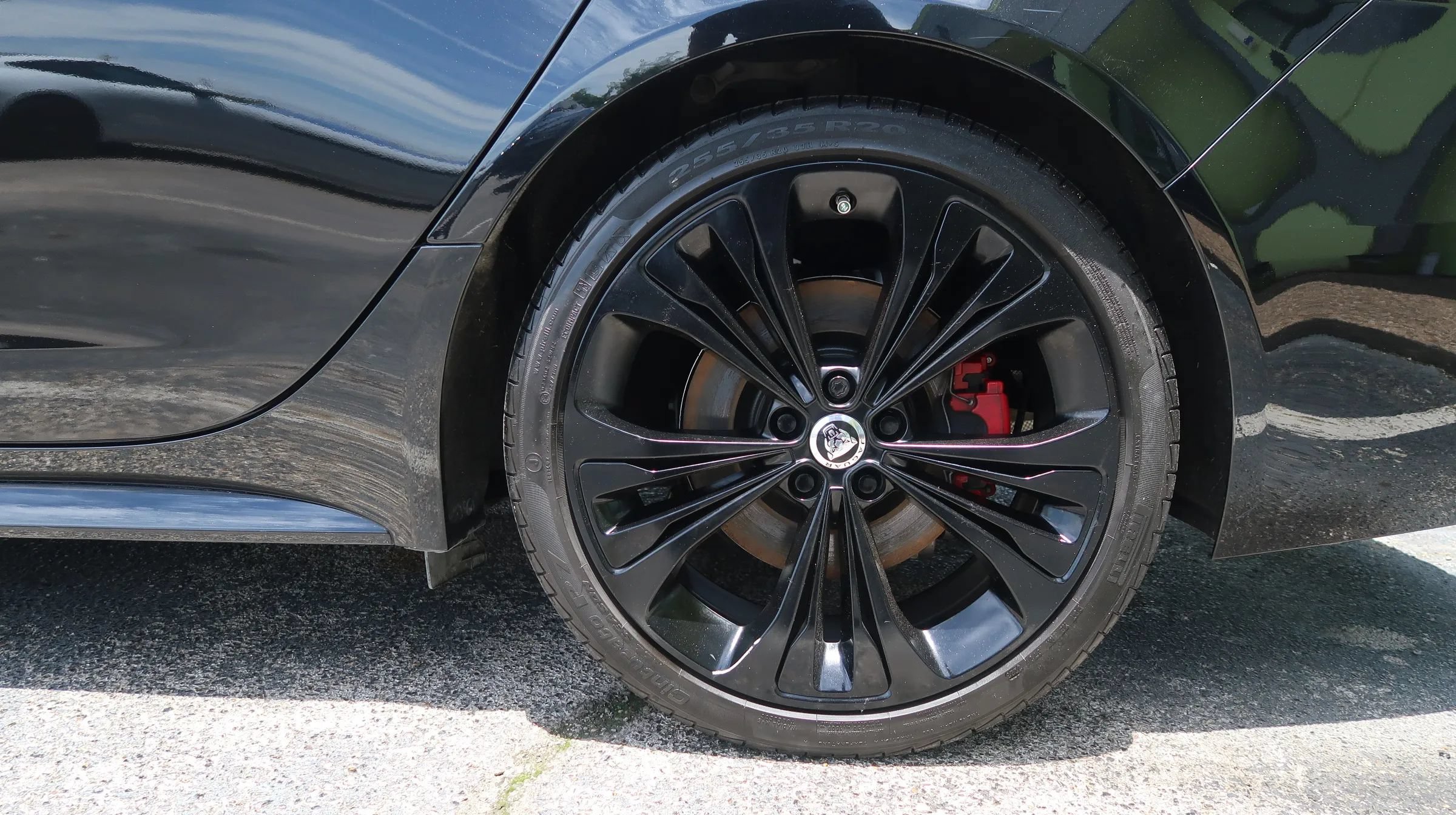 Used 2024 Jaguar XF R-Dynamic SE AWD/4WD image 56