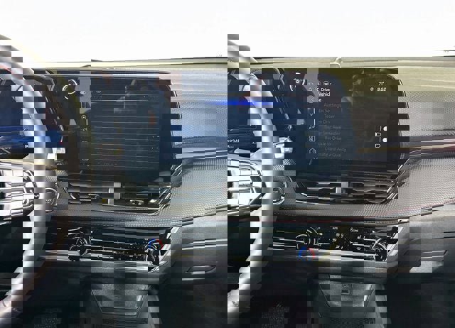 Certified 2025 Chevrolet Equinox RS w/ Convenience Package III image 12