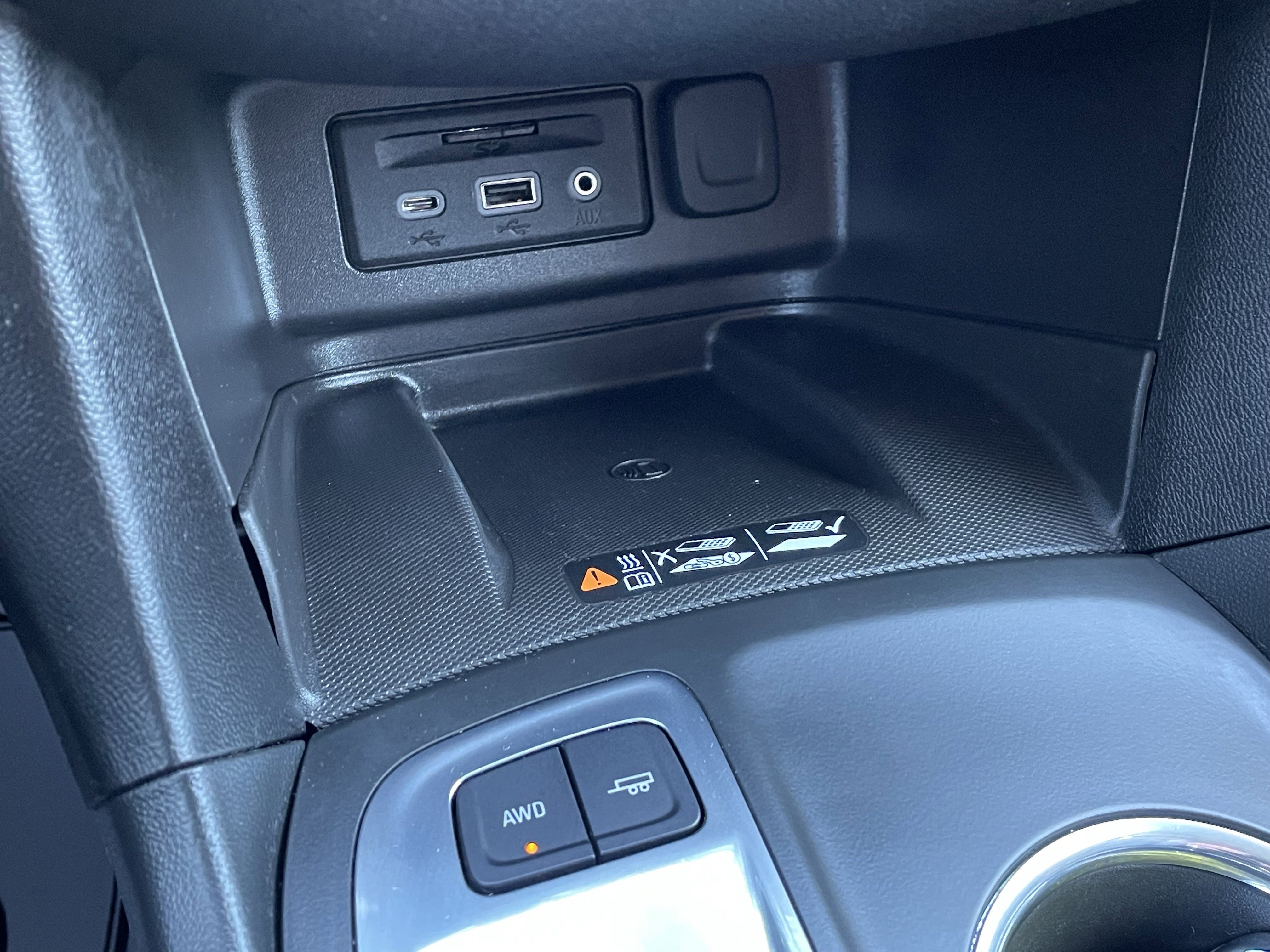 Used 2019 Chevrolet Equinox Premier image 27