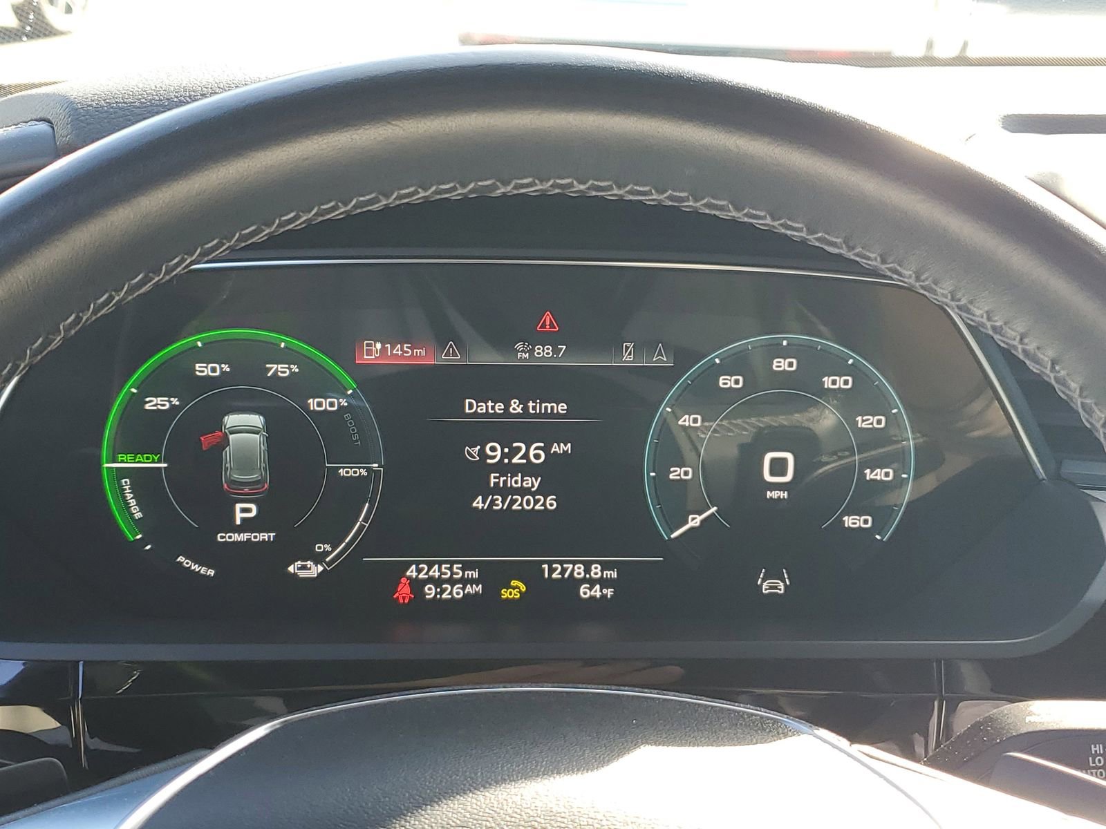 Used 2024 Audi Q8 e-tron Prestige w/ Prestige Package image 32