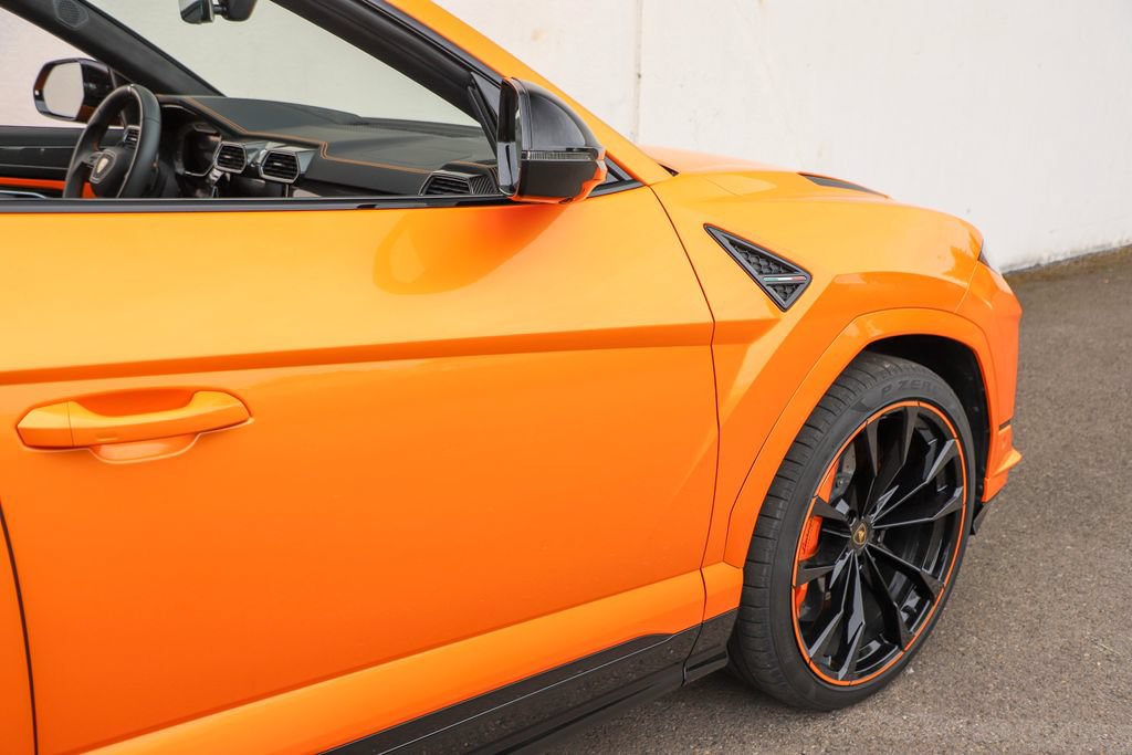 Used 2024 Lamborghini Urus S AWD/4WD image 59
