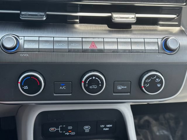 Used 2024 Hyundai Kona SE FWD image 31