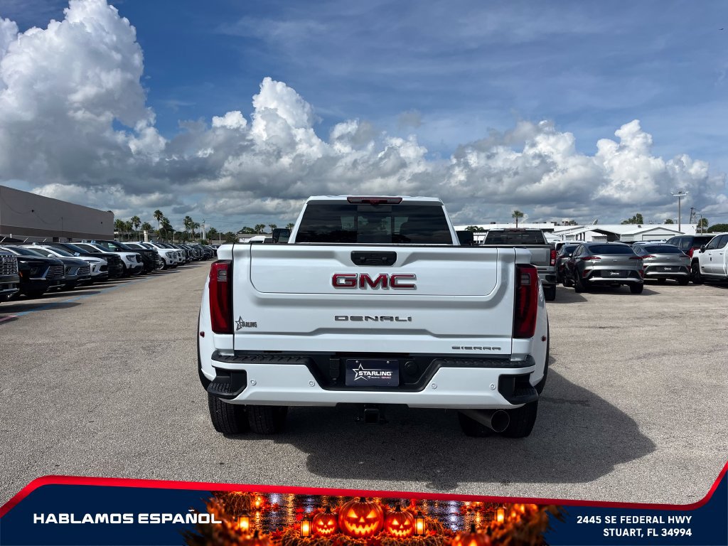 New 2026 GMC Sierra 3500 Denali w/ Denali Reserve Package AWD/4WD image 6