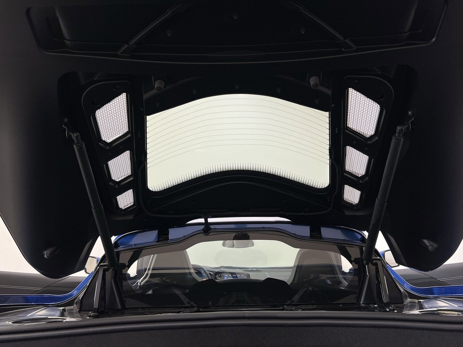 Used 2023 Chevrolet Corvette Stingray Coupe w/ Z51 Performance Package image 42