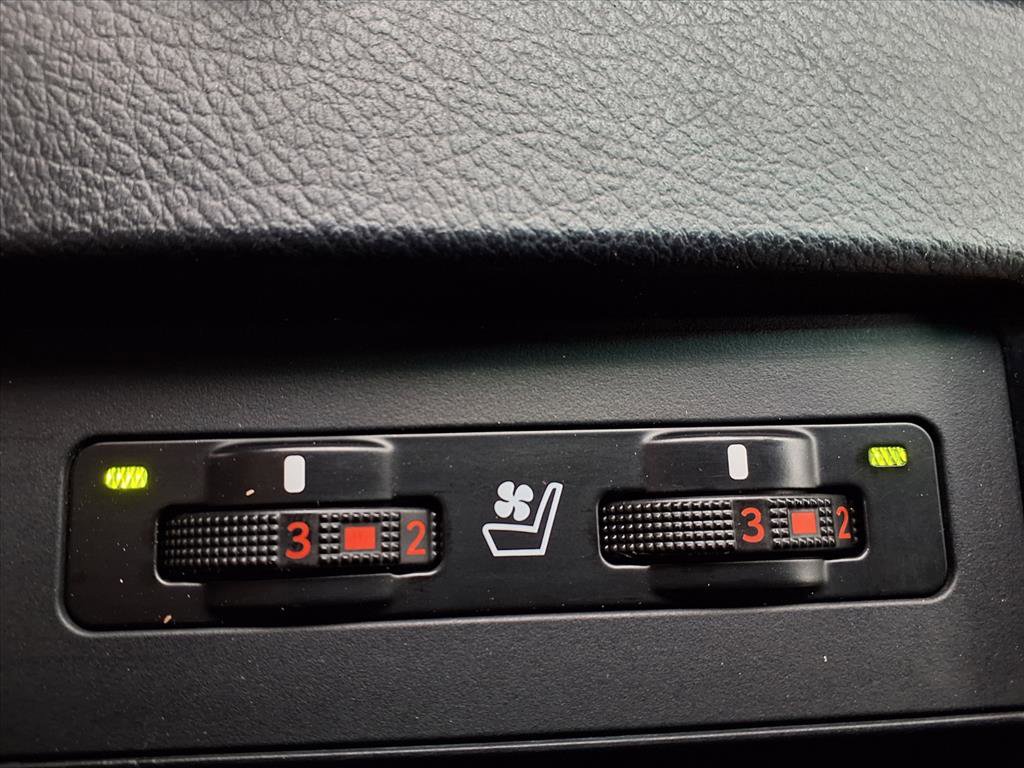 Used 2011 Lexus RX 350 AWD image 20