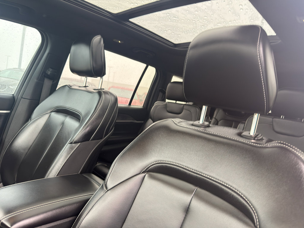 Used 2024 Jeep Grand Cherokee L Limited image 28