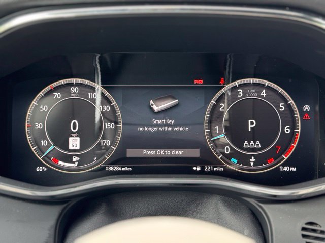 Used 2024 Jaguar F-PACE R-Dynamic S AWD/4WD image 25