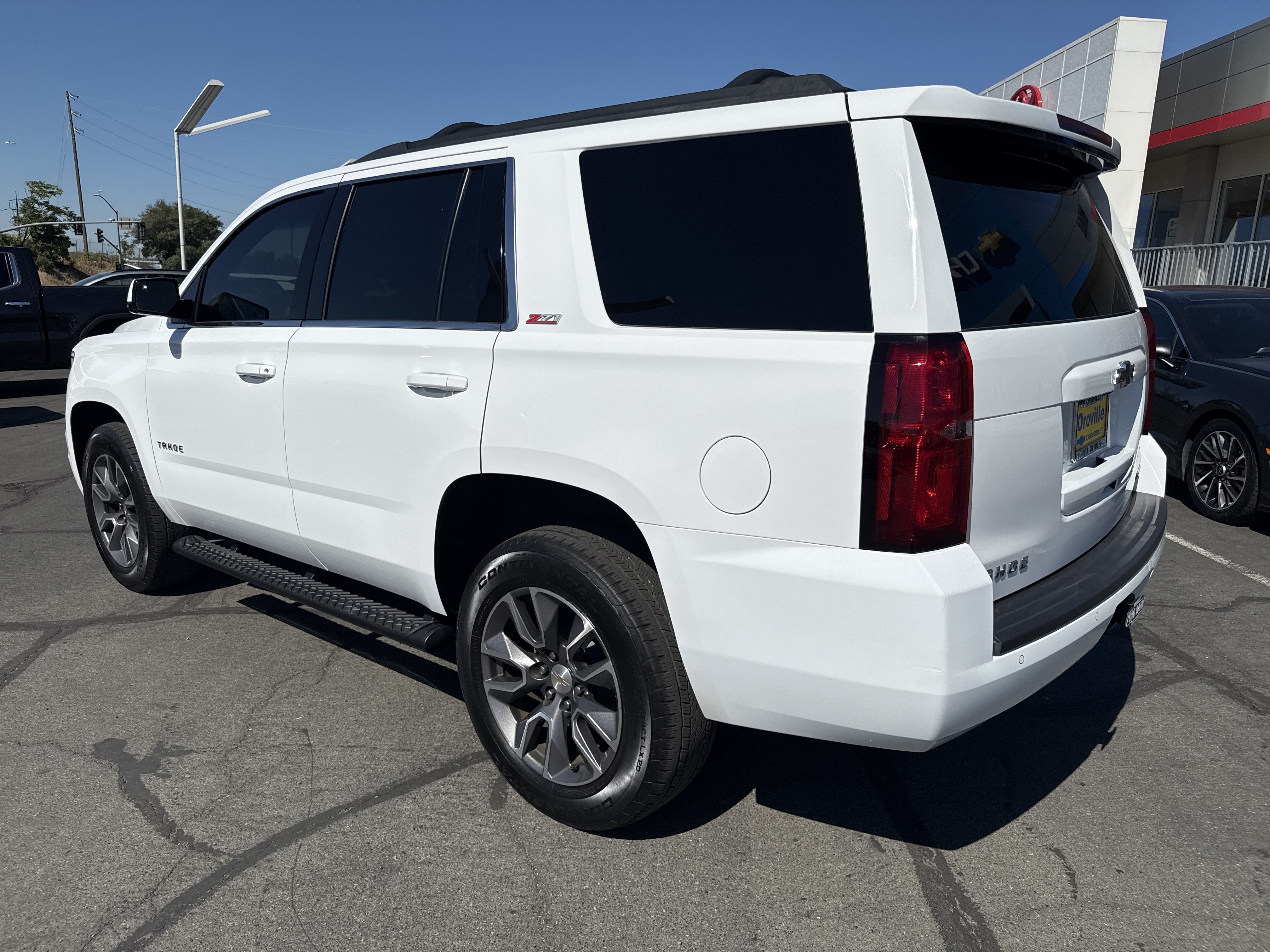 Used 2016 Chevrolet Tahoe LT w/ Off-Road Package AWD/4WD image 3