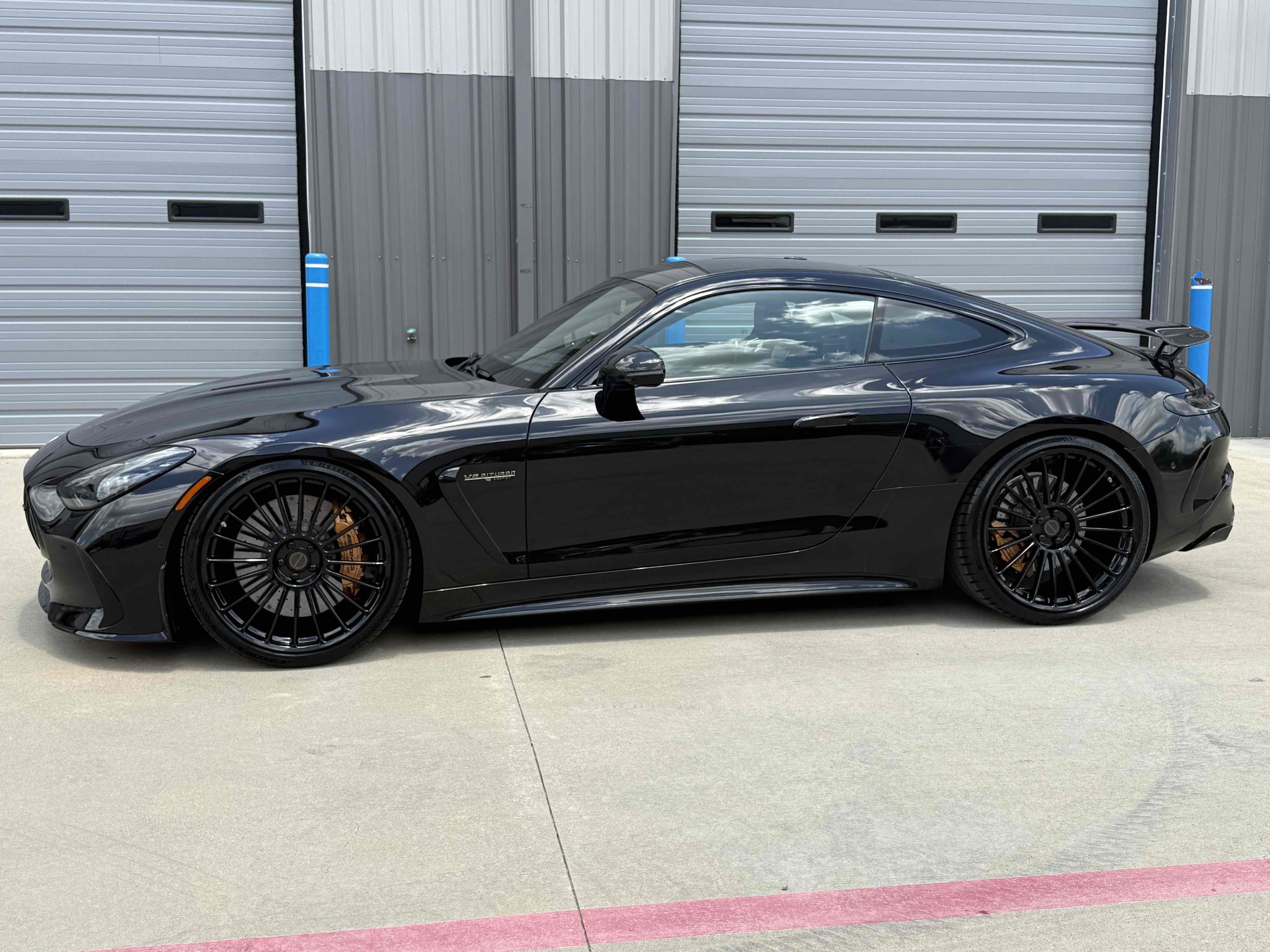 Used 2025 Mercedes-Benz AMG GT 63 image 6