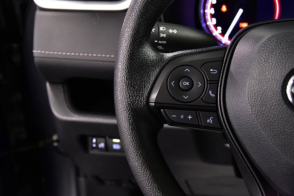 Used 2024 Toyota RAV4 XLE image 19