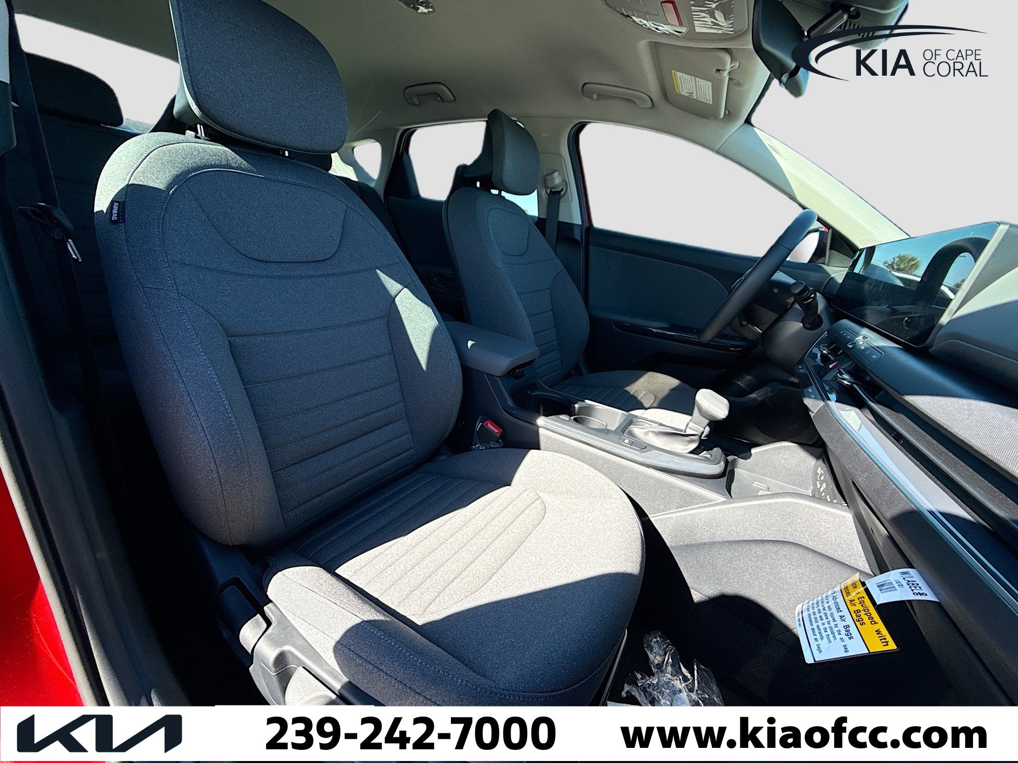 New 2025 Kia K4 EX image 13