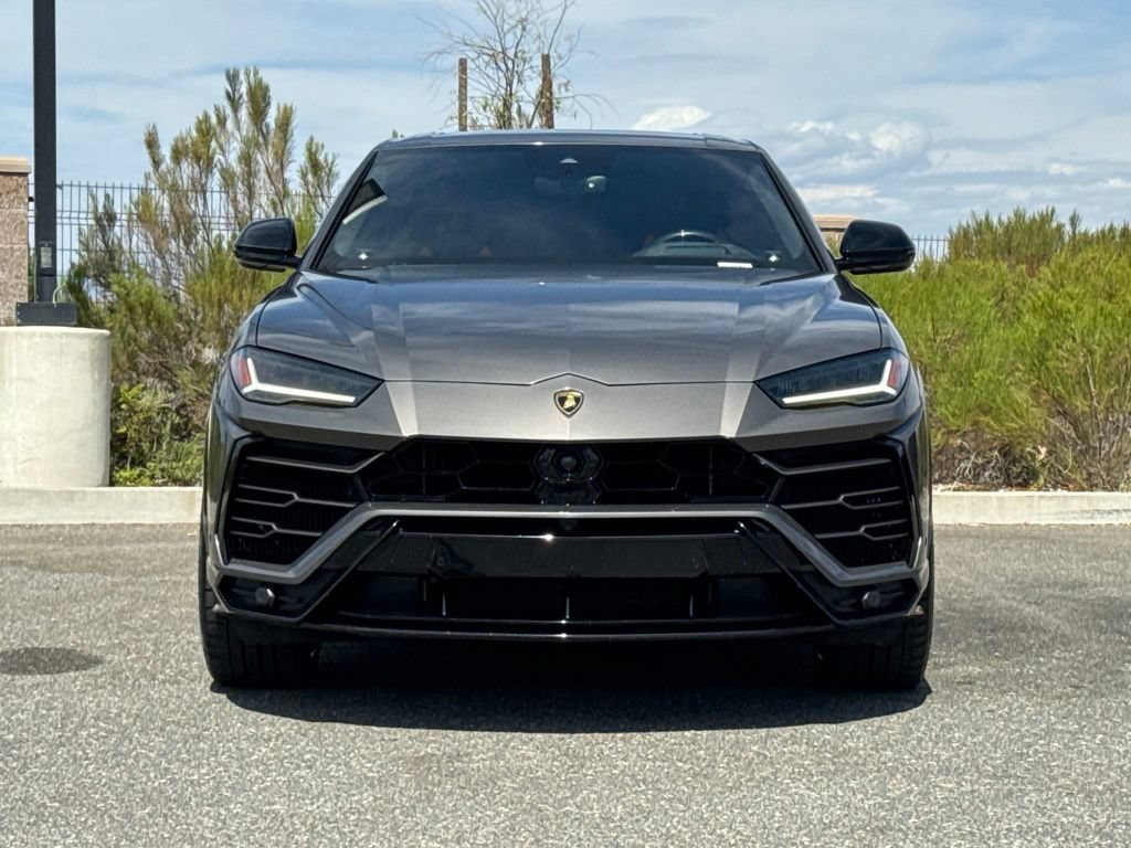 Used 2021 Lamborghini Urus AWD/4WD image 3