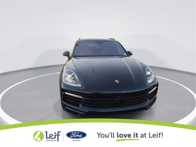 Used 2023 Porsche Cayenne image 3