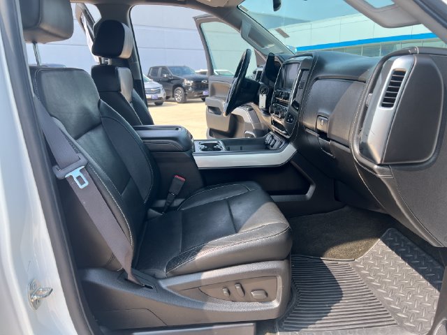 Used 2015 Chevrolet Silverado 2500 LTZ w/ Duramax Plus Package AWD/4WD image 18