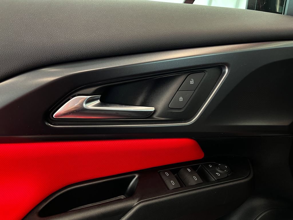 Certified 2024 Chevrolet Equinox EV RS image 15