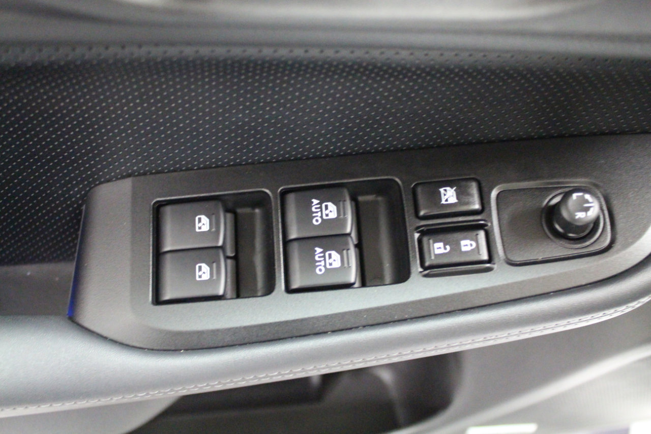 Used 2016 Subaru Legacy 2.5i Limited image 23