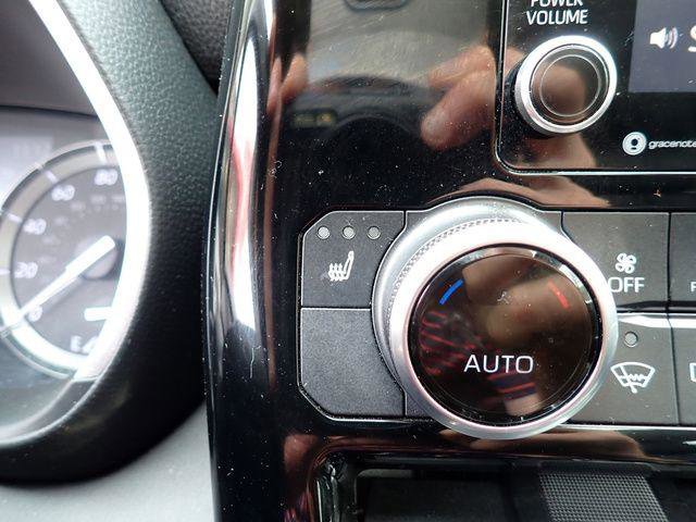 Certified 2021 Toyota Highlander XLE image 26