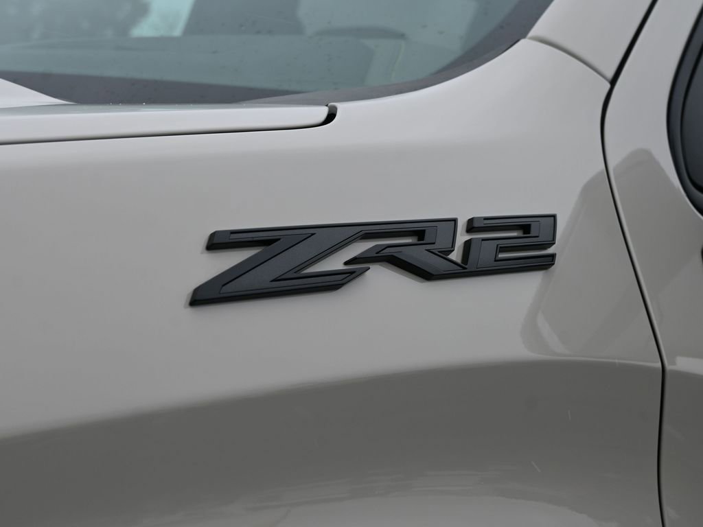 Used 2026 Chevrolet Silverado 1500 ZR2 w/ Dark Appearance Package image 12