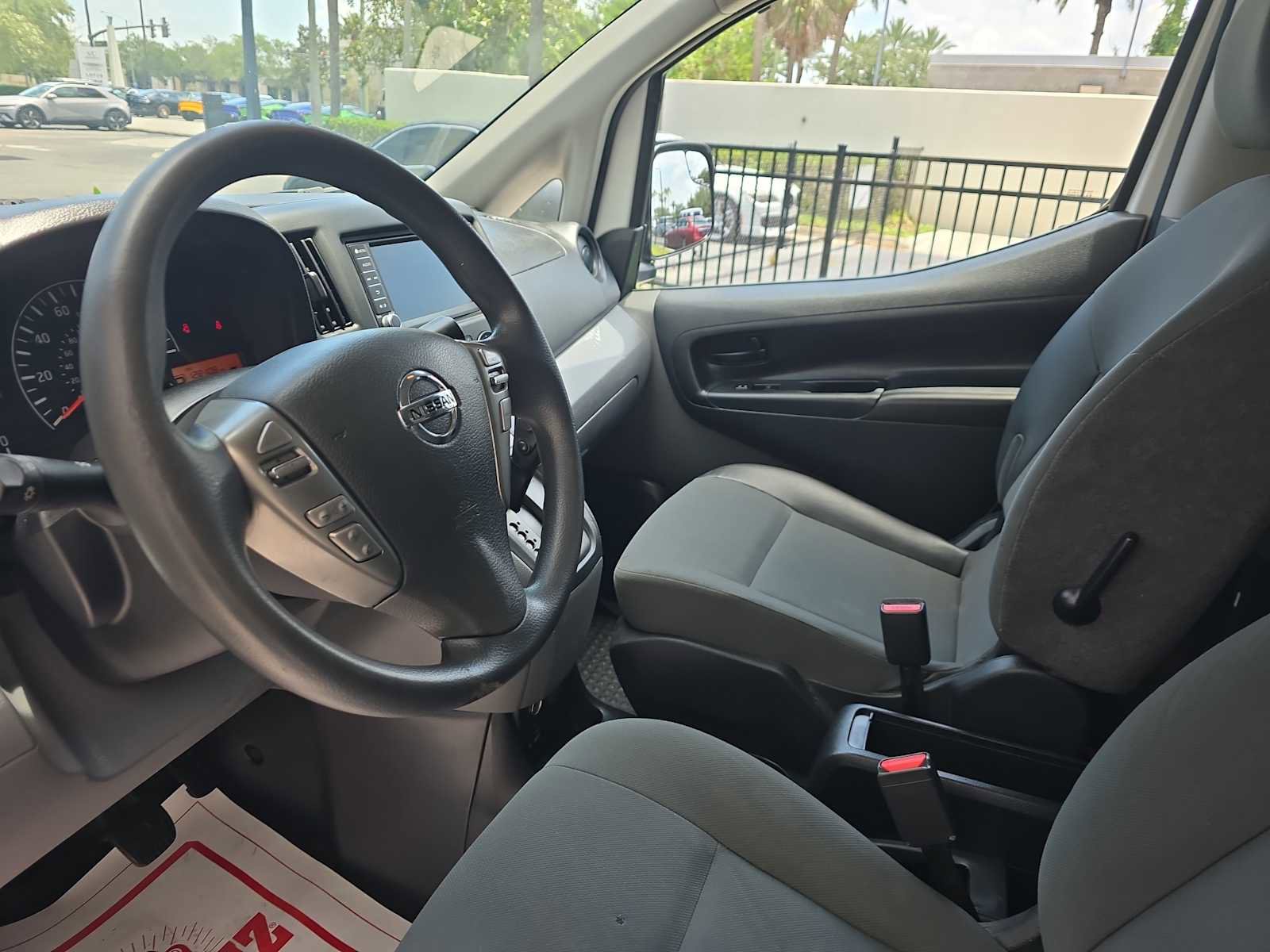 Used 2021 Nissan NV200 S FWD image 13