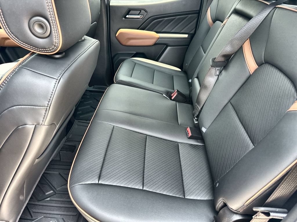 New 2026 GMC Canyon AT4 w/ Technology Plus Package AWD/4WD image 16