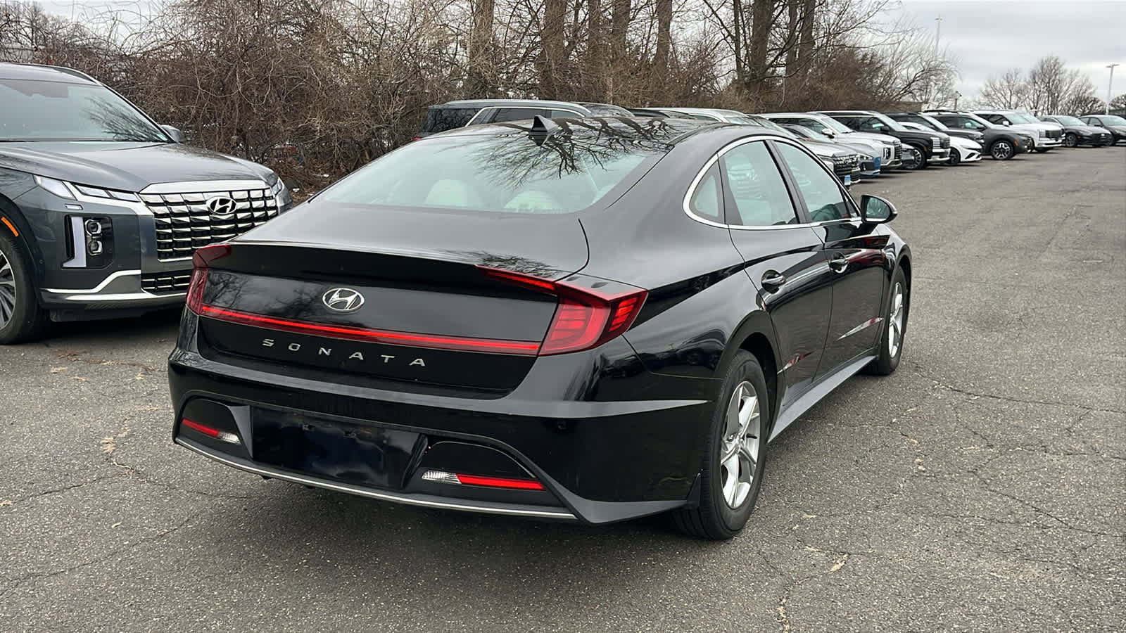 Used 2023 Hyundai Sonata SE image 4