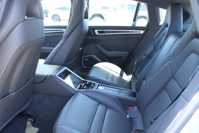 Used 2023 Porsche Panamera Platinum Edition RWD image 38
